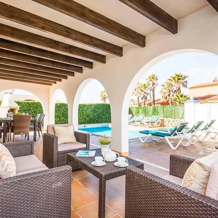 Androna Villa *